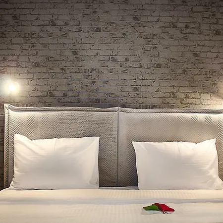 Athlos Hotell